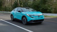 Nissan Leaf стана кросоувър с 604 км пробег